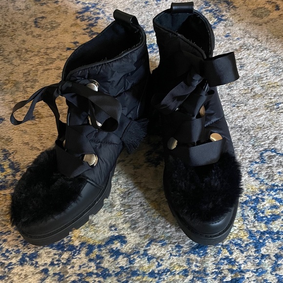 Kelsi Dagger Black Heeled Boots - Picture 1 of 4